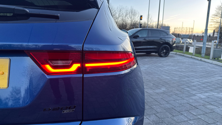 Jaguar E-Pace 2.0 D200 R-Dynamic SE 5dr Auto Diesel Estate